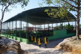 Quadra esportiva construída